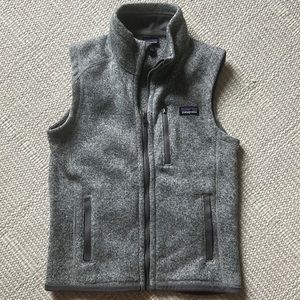 Patagonia grey knit boys vest size Small